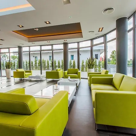 Astone Conference & 4*