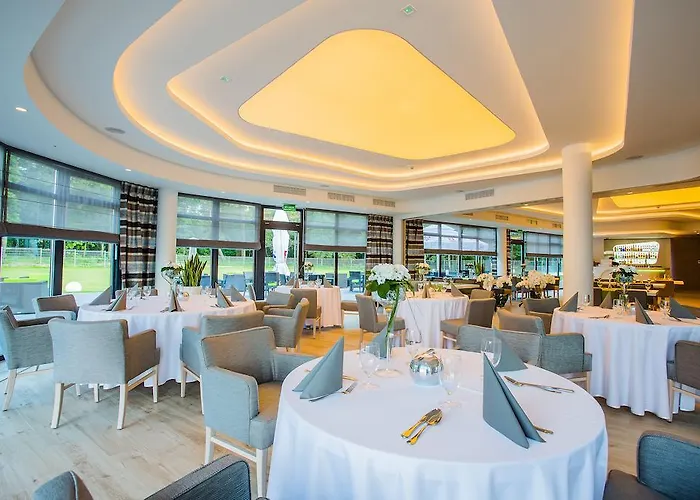 Отель Astone Conference & 4*