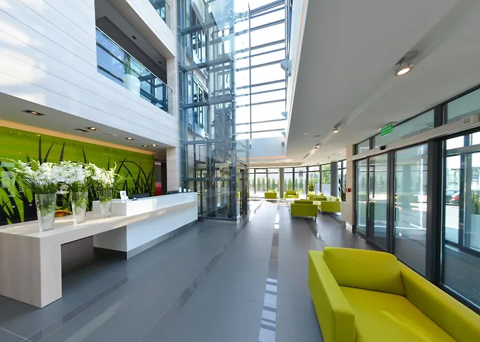 Hotel Astone Conference & 4*